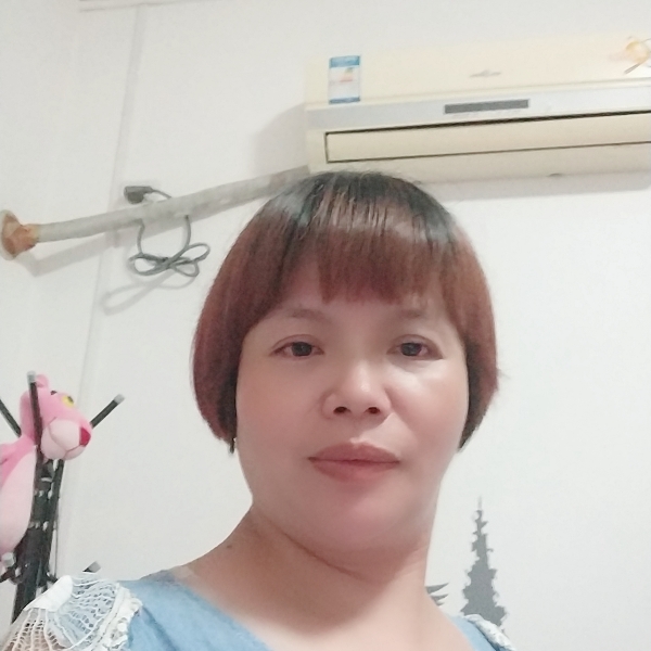 白云苦恋鳗鱼的照片