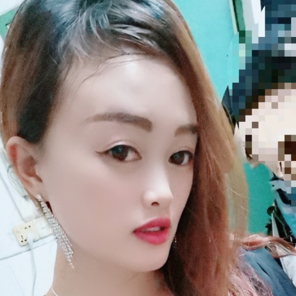 故事浅吻深情的照片