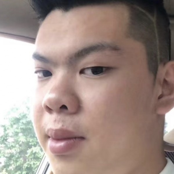 黑米挽手幸福的照片