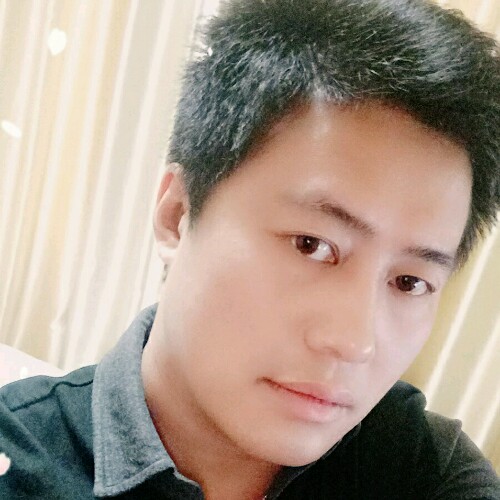 李万东的照片