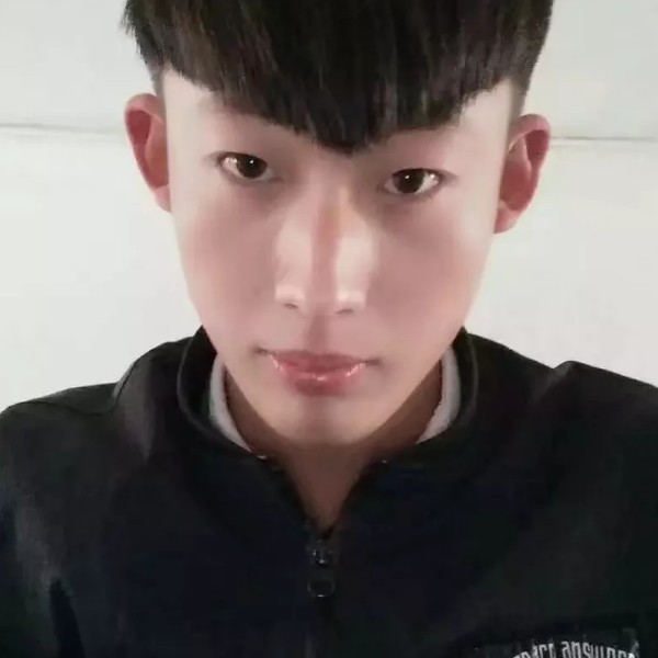 陌颜苦恋有魅力的照片