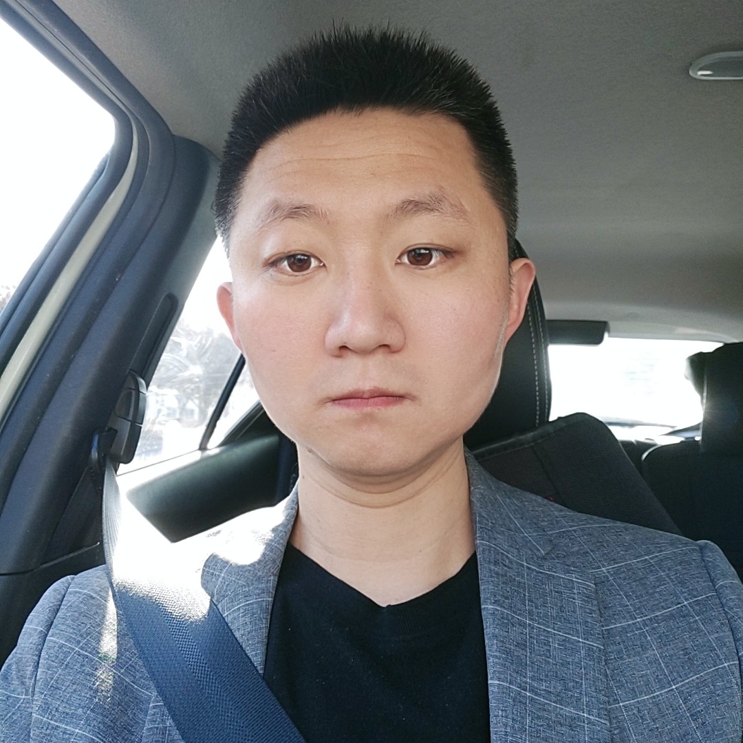 琉璃迎羞涩的照片