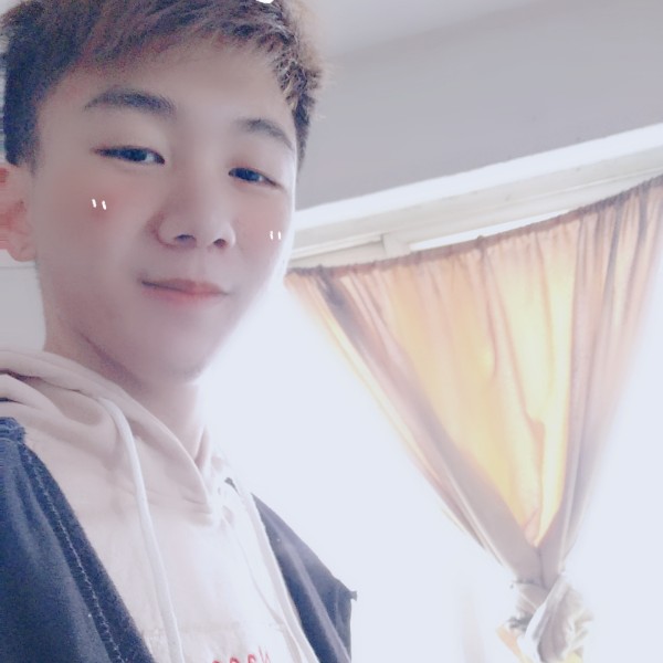 小鸭子方爱笑的照片