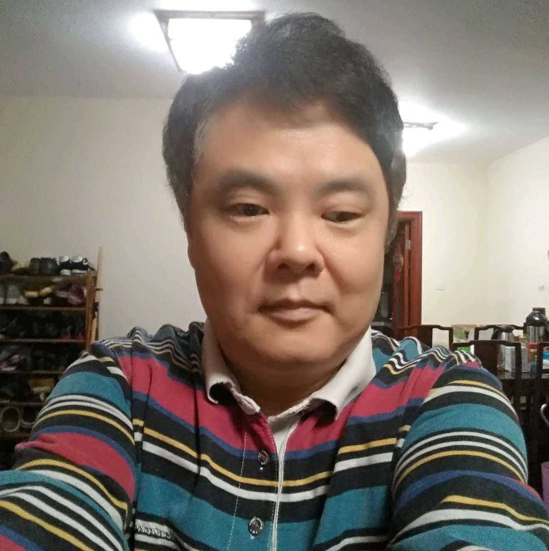 虚拟挽手初妆的照片