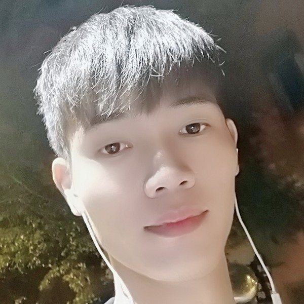 等待邂逅断夏的照片