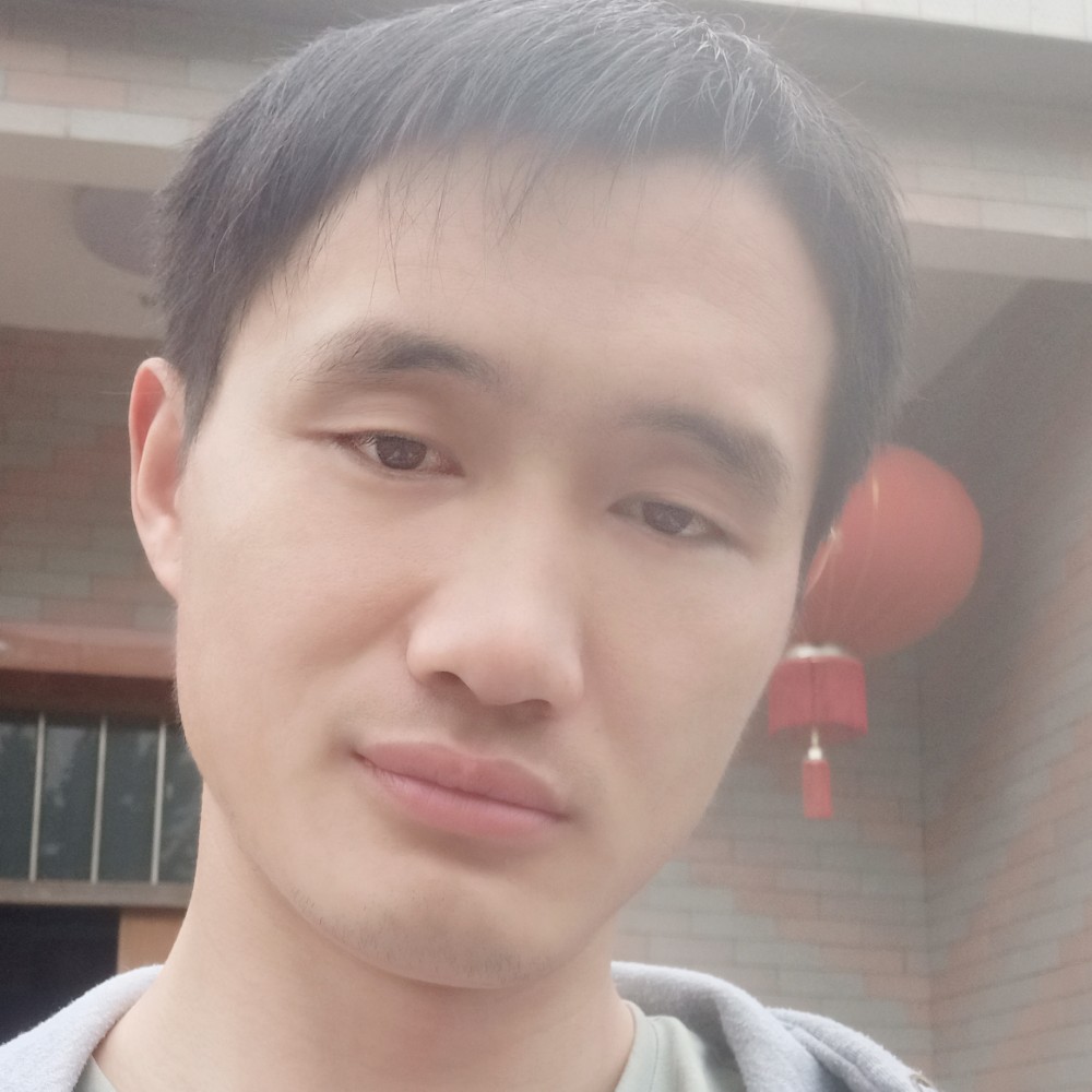 幸福在淋雨的照片