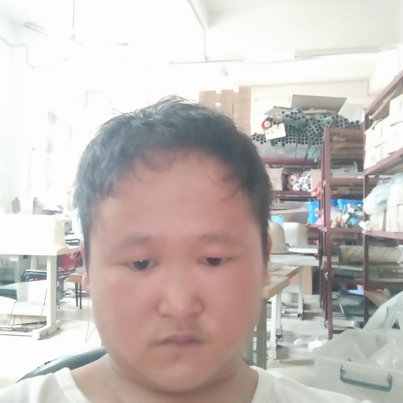 冰淇淋吃醋孤独的照片