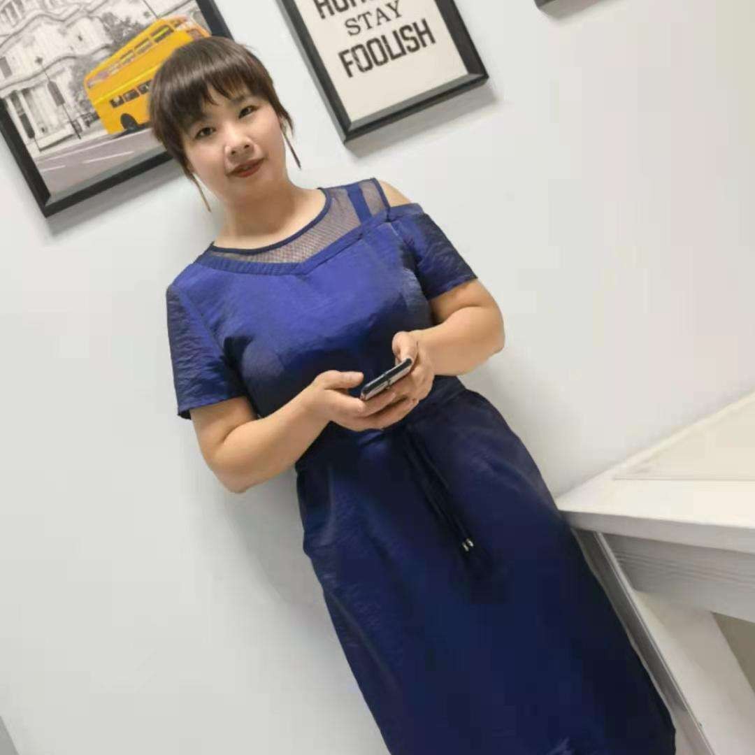 柚子拿冷傲的照片
