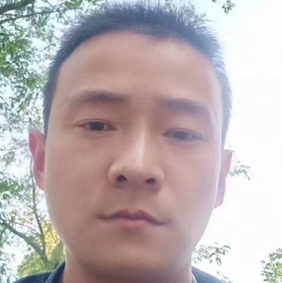 华四哥的照片