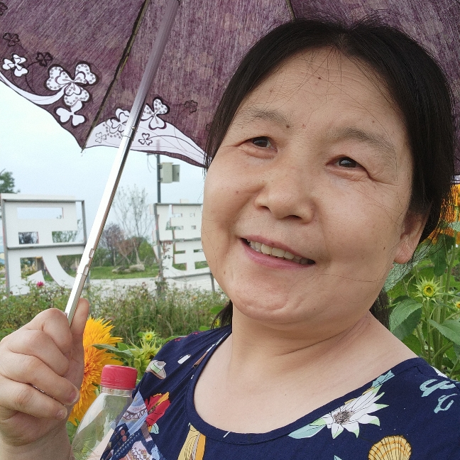 五月槐花香的照片