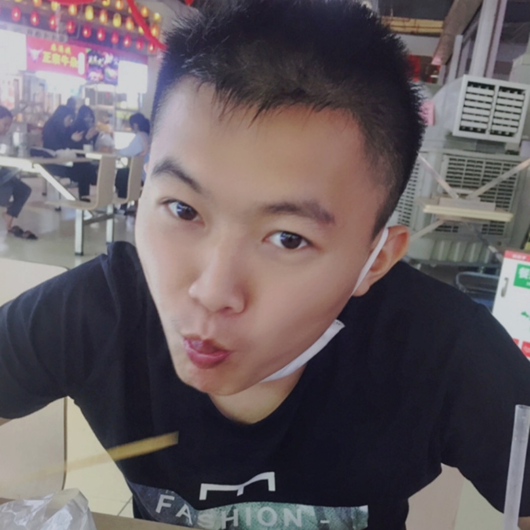 吴桐斌的照片