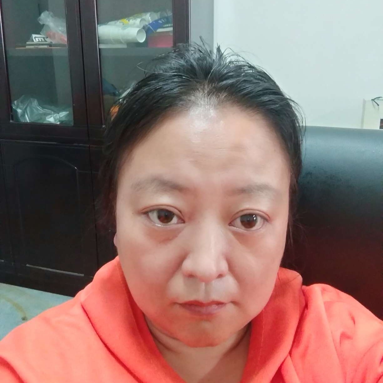 小蜜蜂的沉默的照片