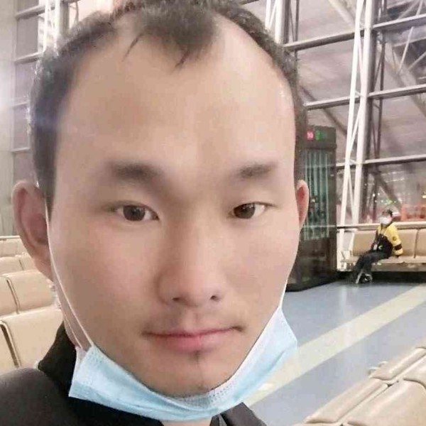 风萧苦恋灼热的照片