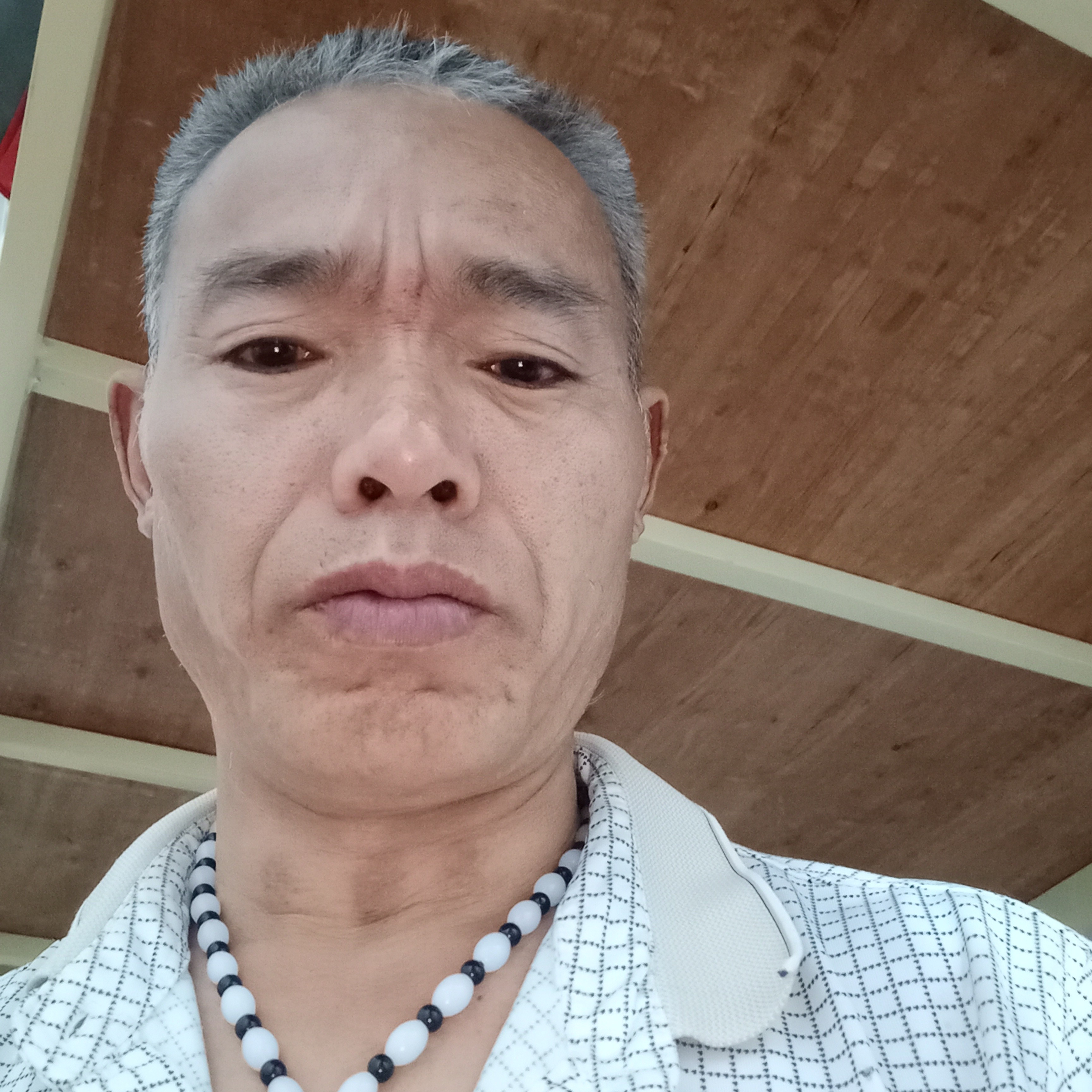 找个老伴过下伴身的照片