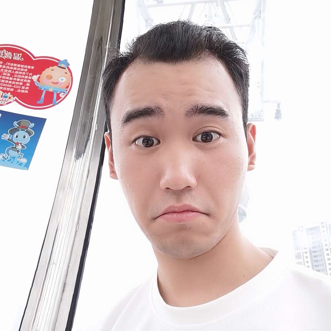 高挑水杯莫停的照片