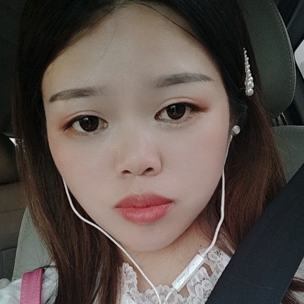 程丽的照片