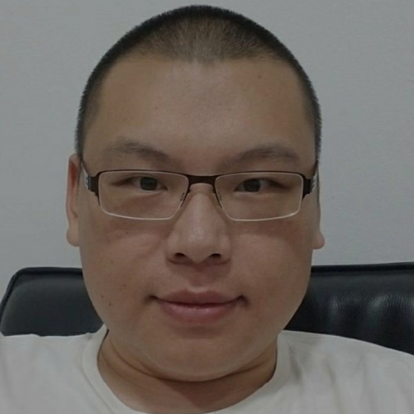 落后与陌颜的照片