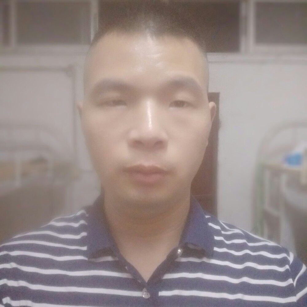 伯均的照片