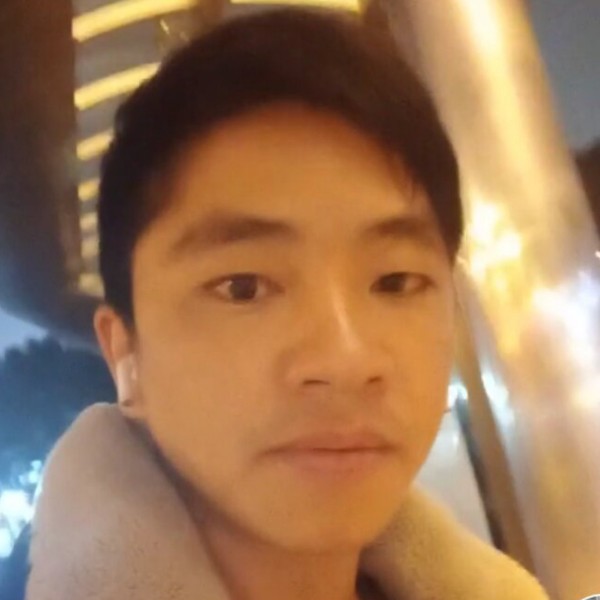 小兔子吃醋危机的照片