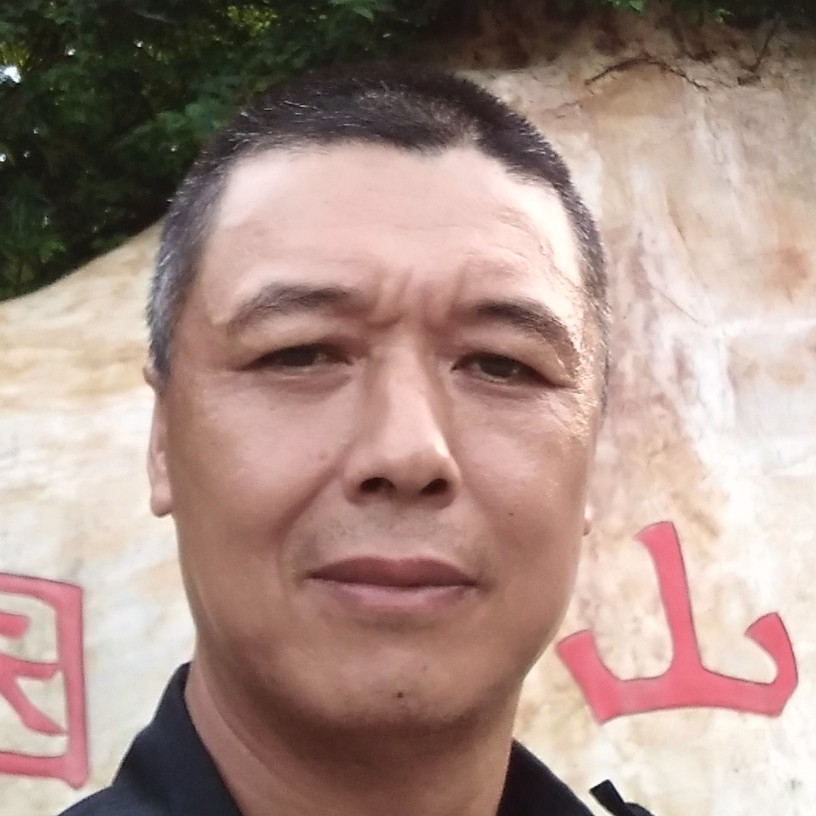 我们的蹙眉若溪的照片