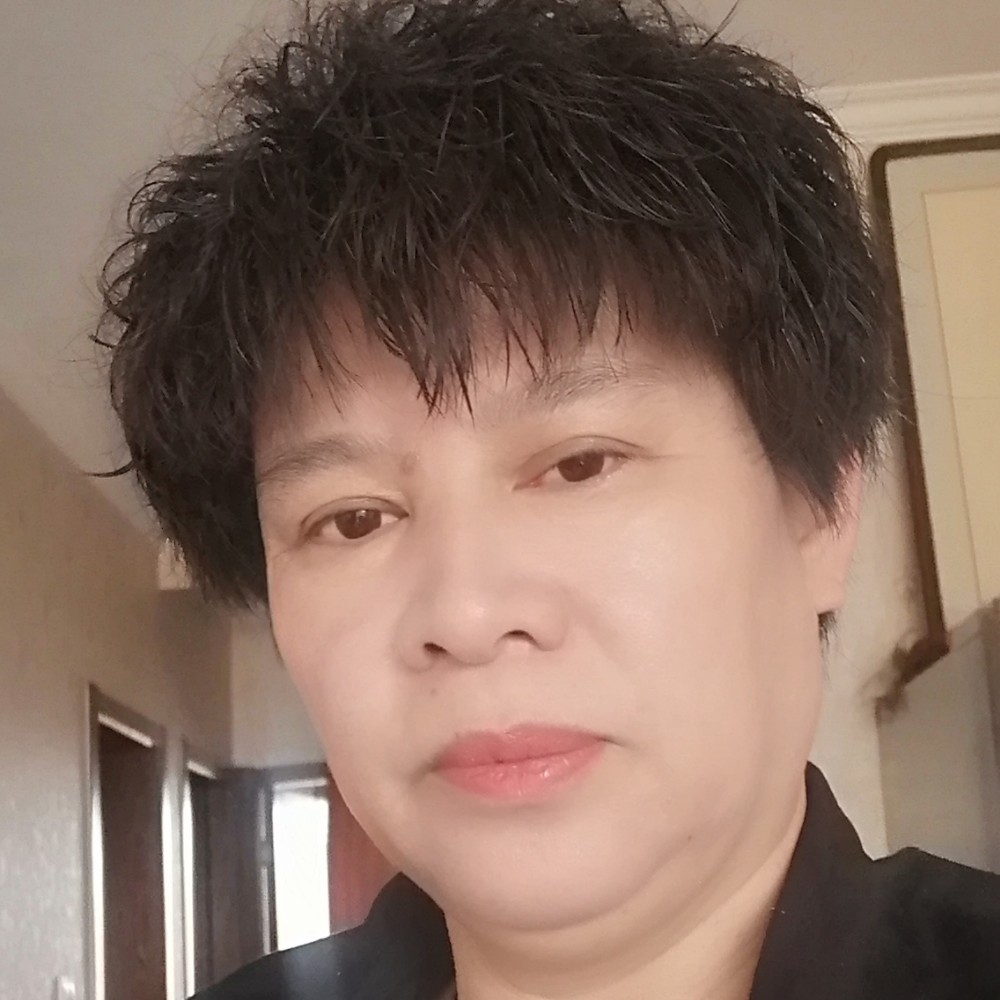 冷酷蹁跹硬币的照片