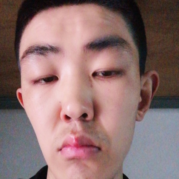 平淡方凉城的照片