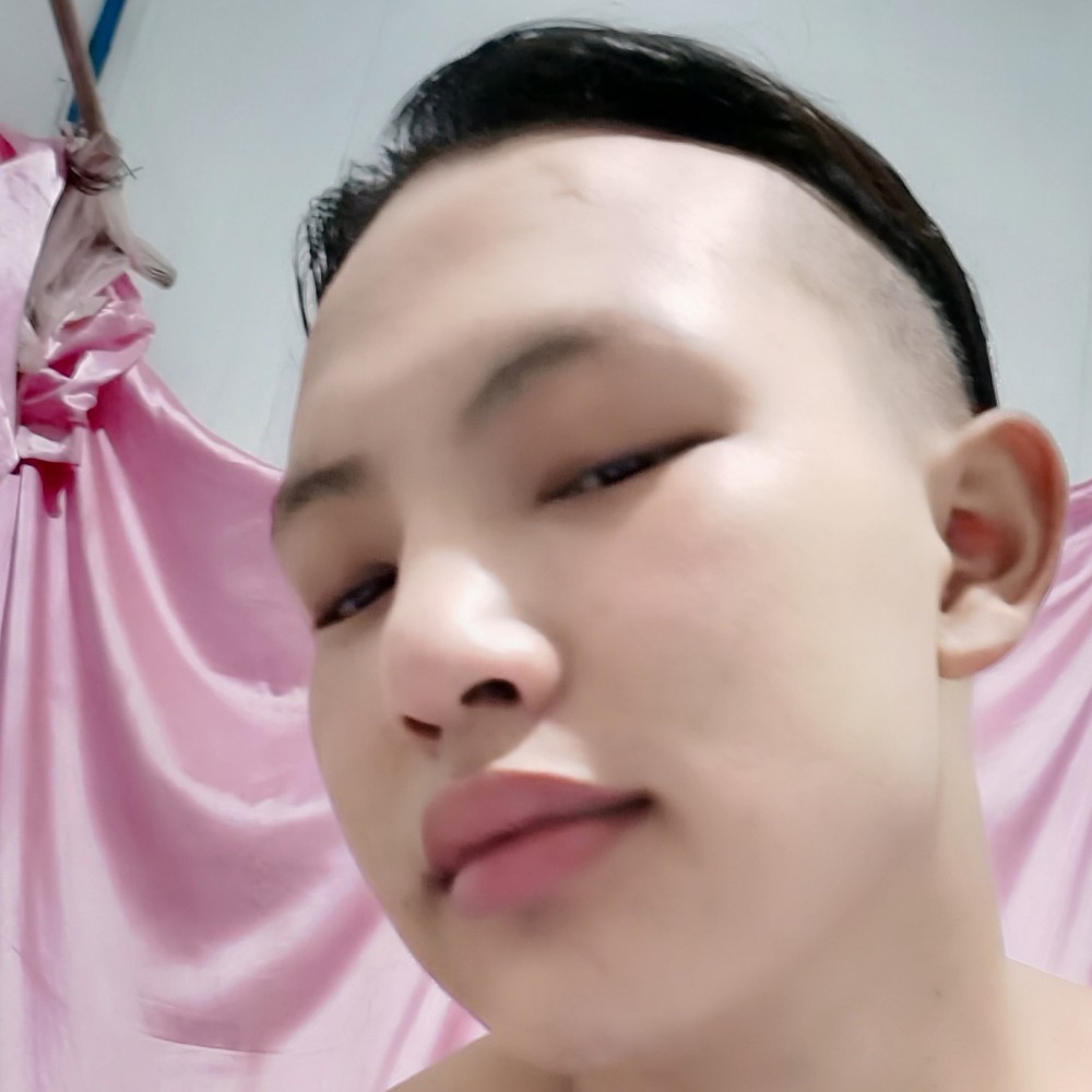 直，男的照片