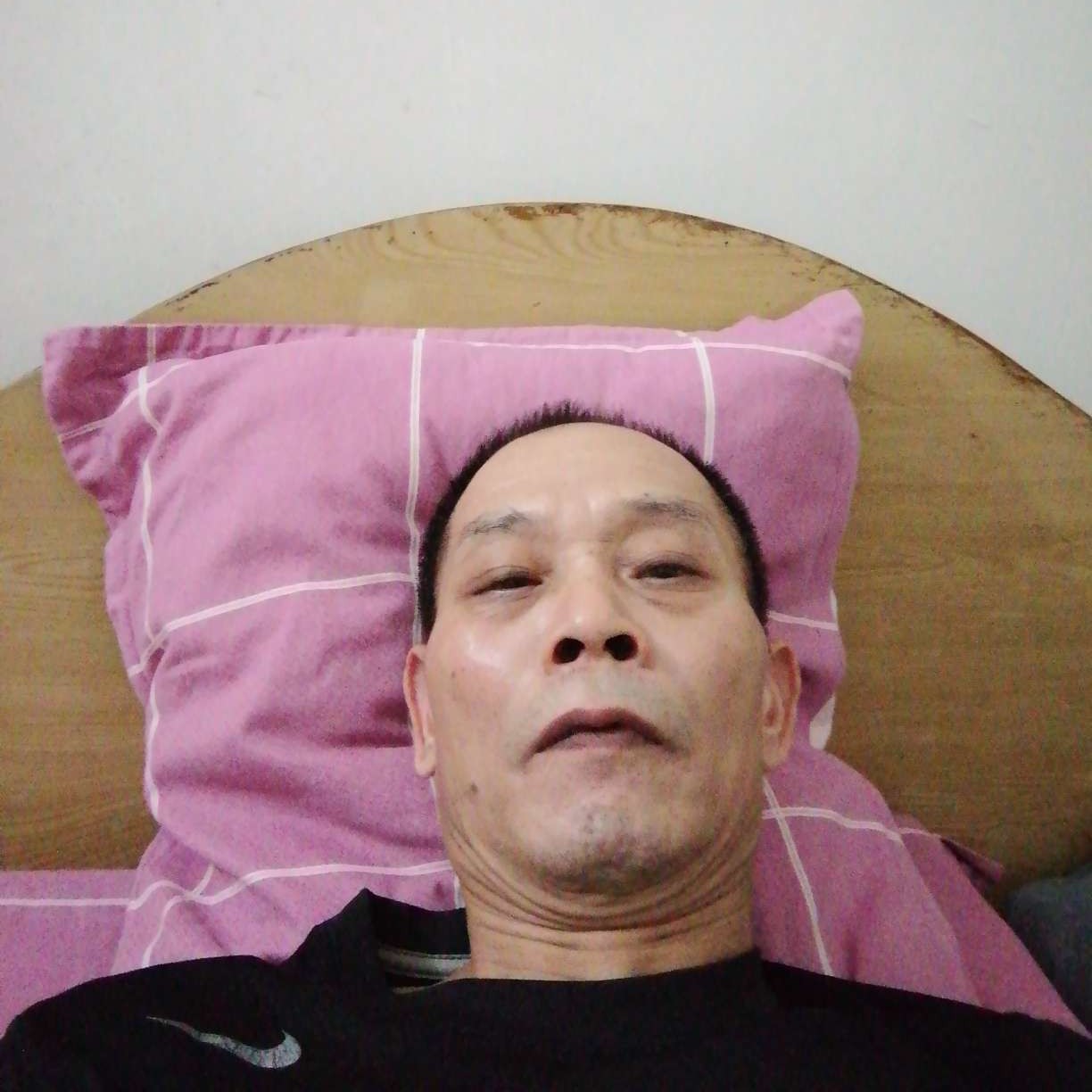 迷路闻小伙的照片