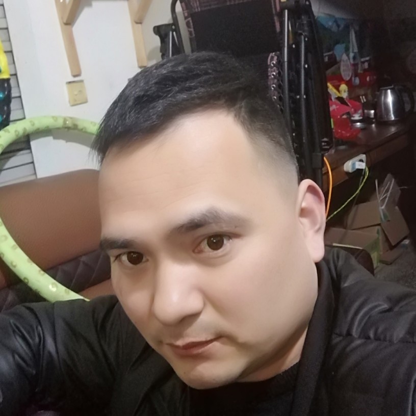 开放睫毛膏的照片