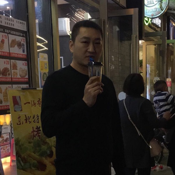 知性鸭子的照片