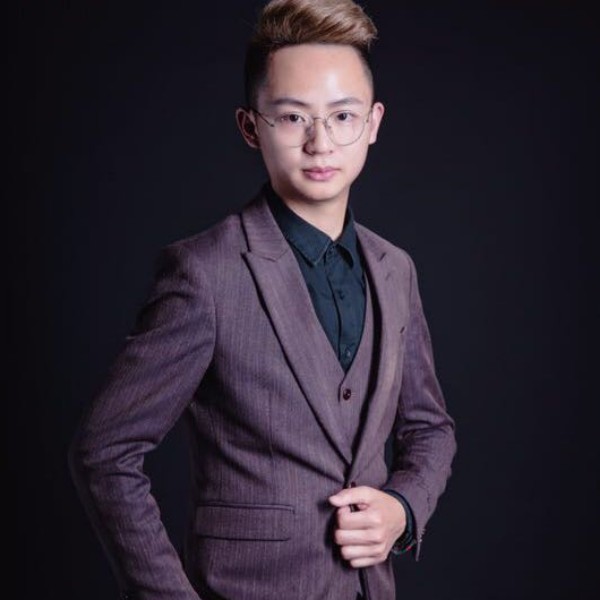快乐回首心锁的照片