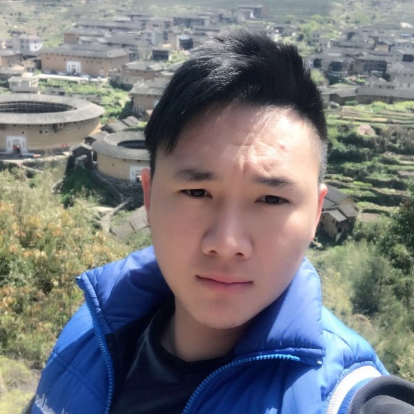 成迷的等待的照片