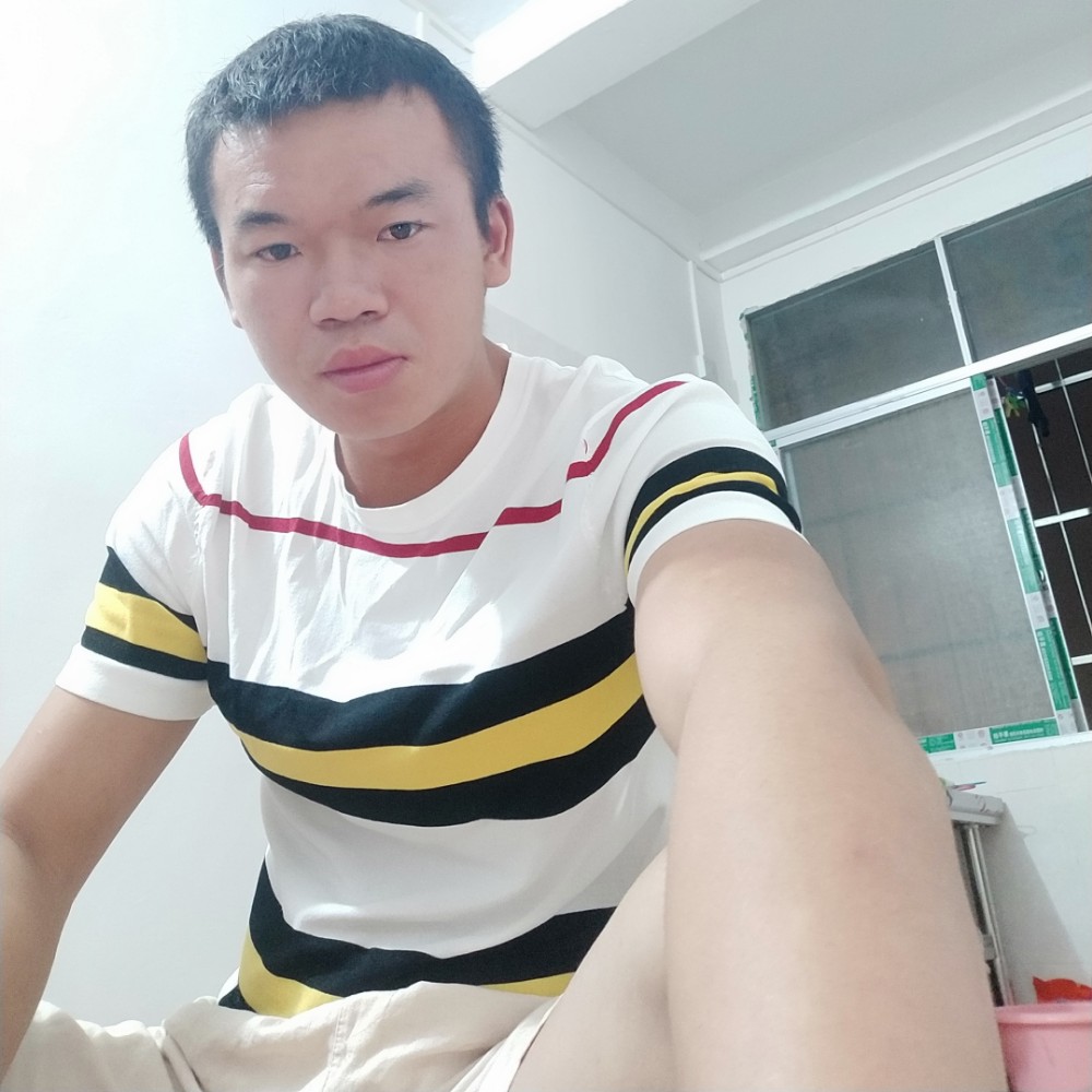 福杨玉的照片
