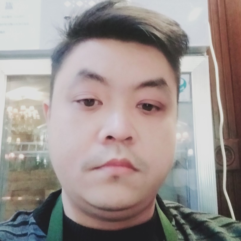 钟平海的照片