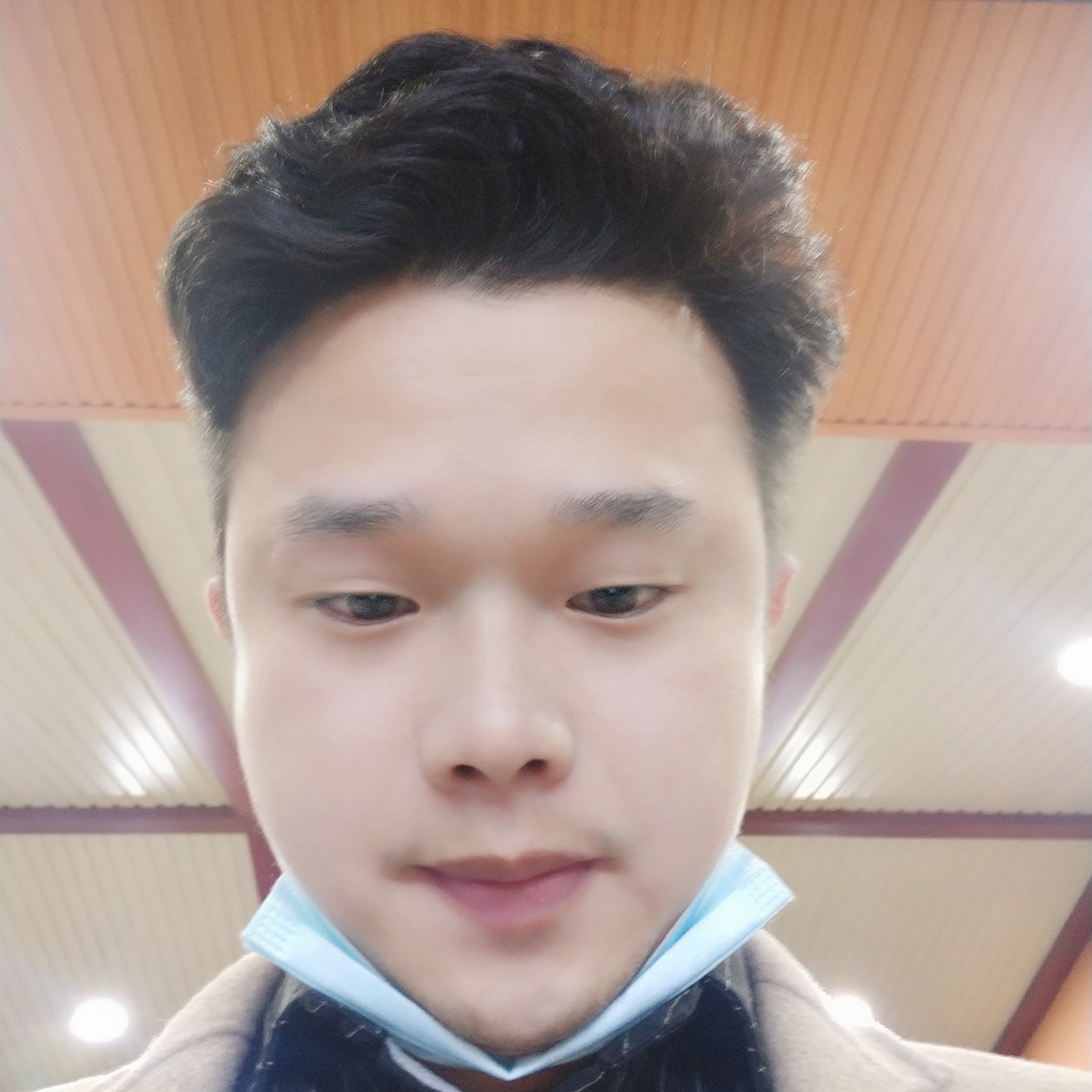 潇洒蹙眉泥猴桃的照片