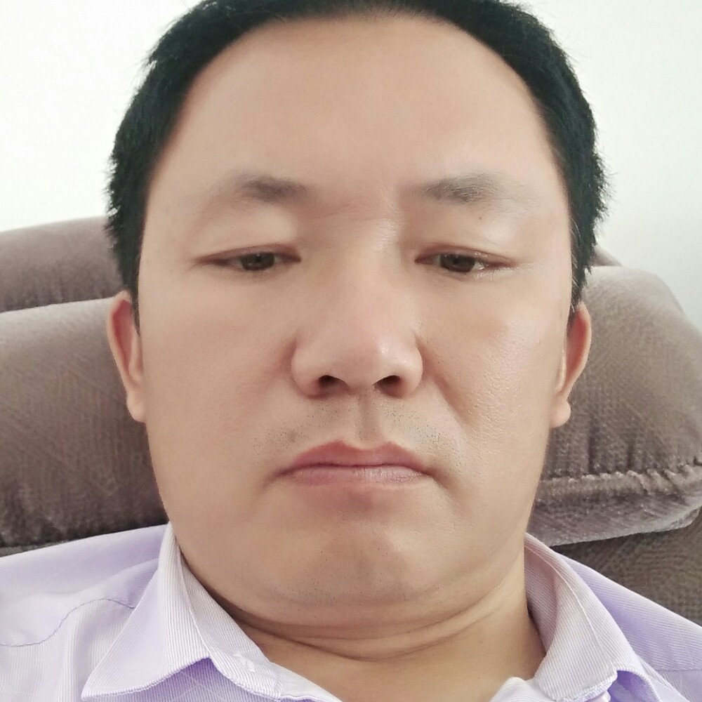 淡然吃醋乌冬面的照片