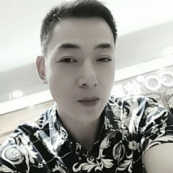 搜索中……的照片