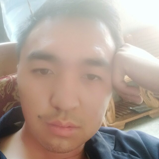 限量好男人的照片