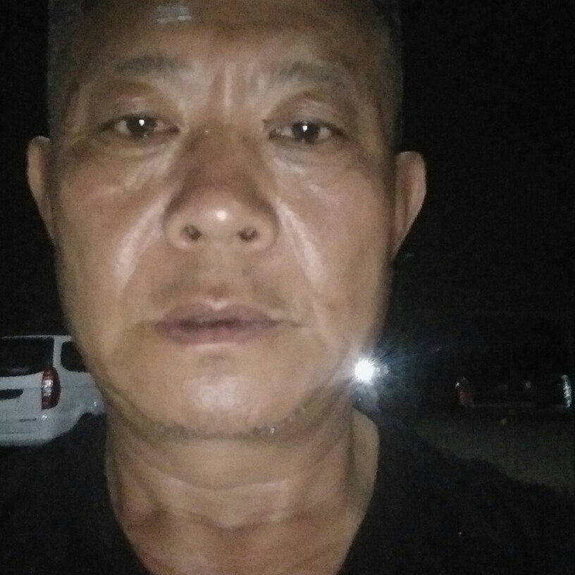 大量银子的照片