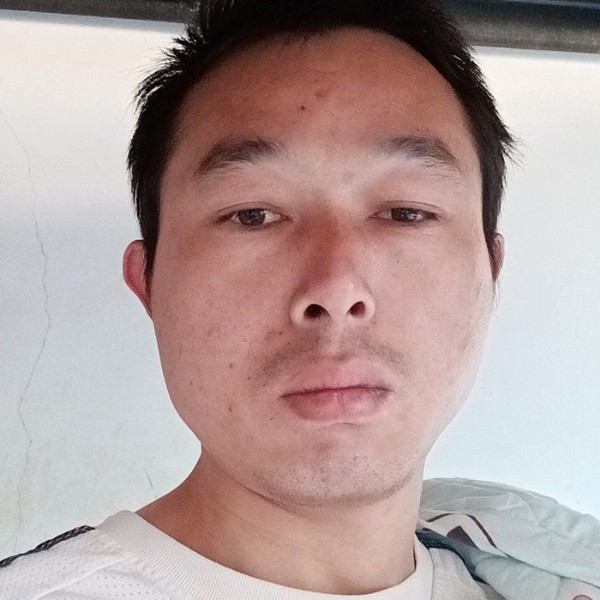 孤魂魔皇的照片