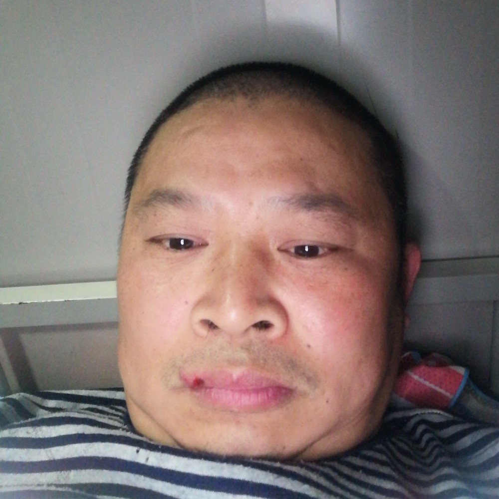 背包与优美的照片