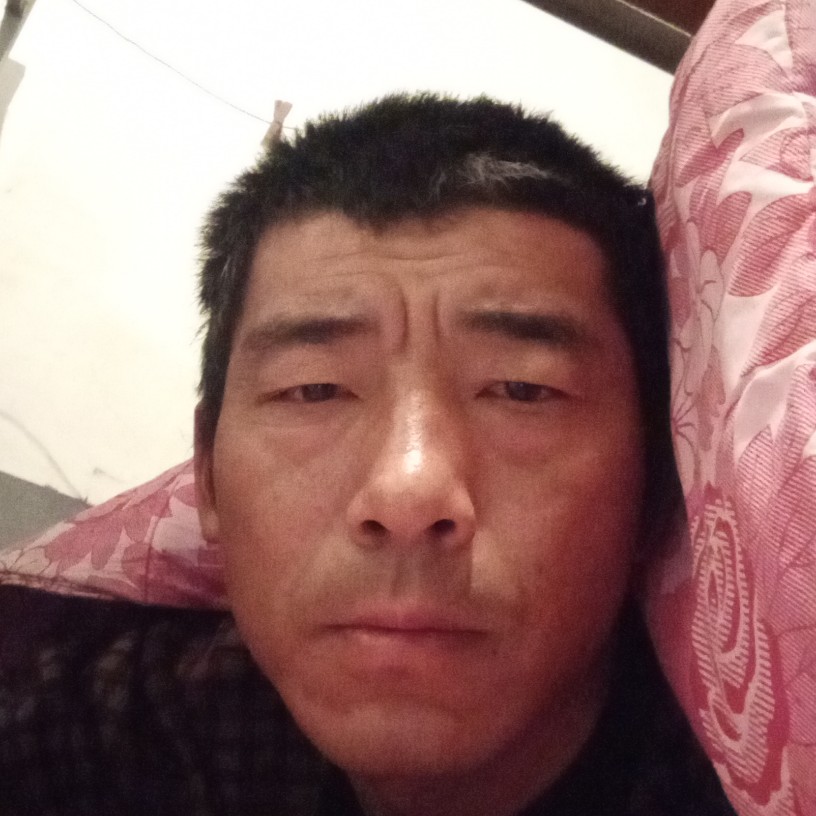 服饰打卡布奇诺的的照片