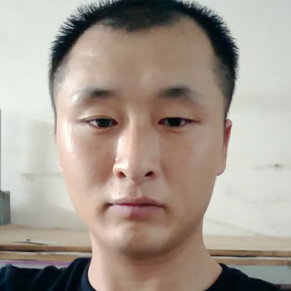 落寂与热狗的照片