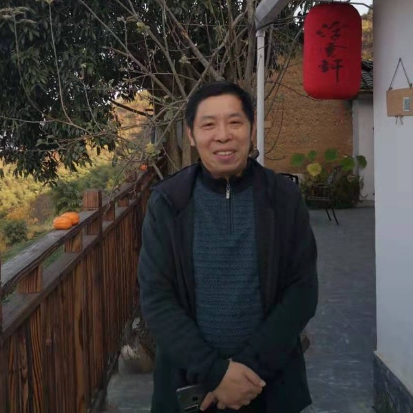 蓑衣翁的照片