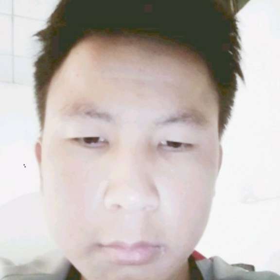数据线淡淡开心的照片