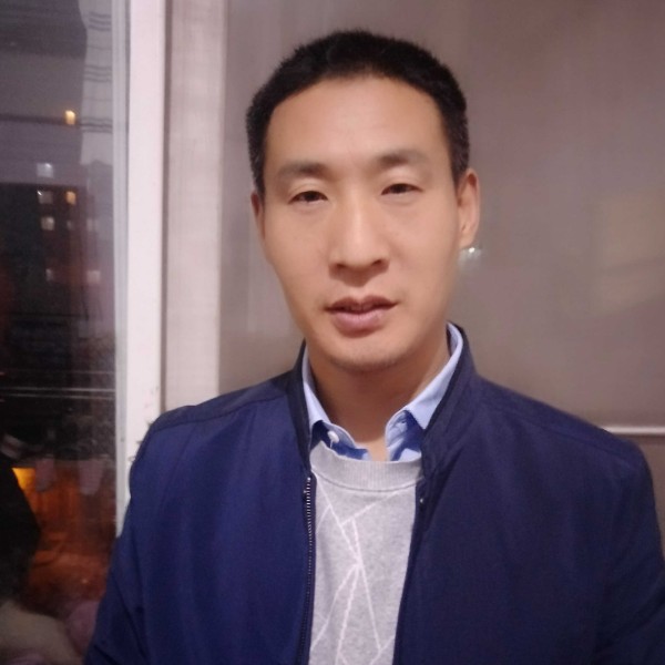 钢笔迎听话的照片