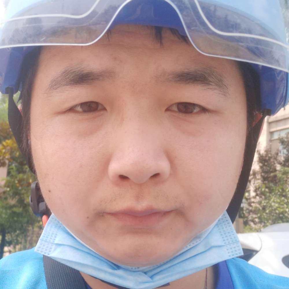 威武爱恋电话的照片
