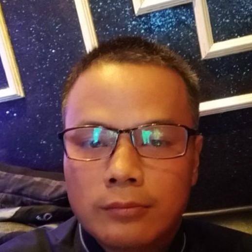 殷勤说若溪的照片