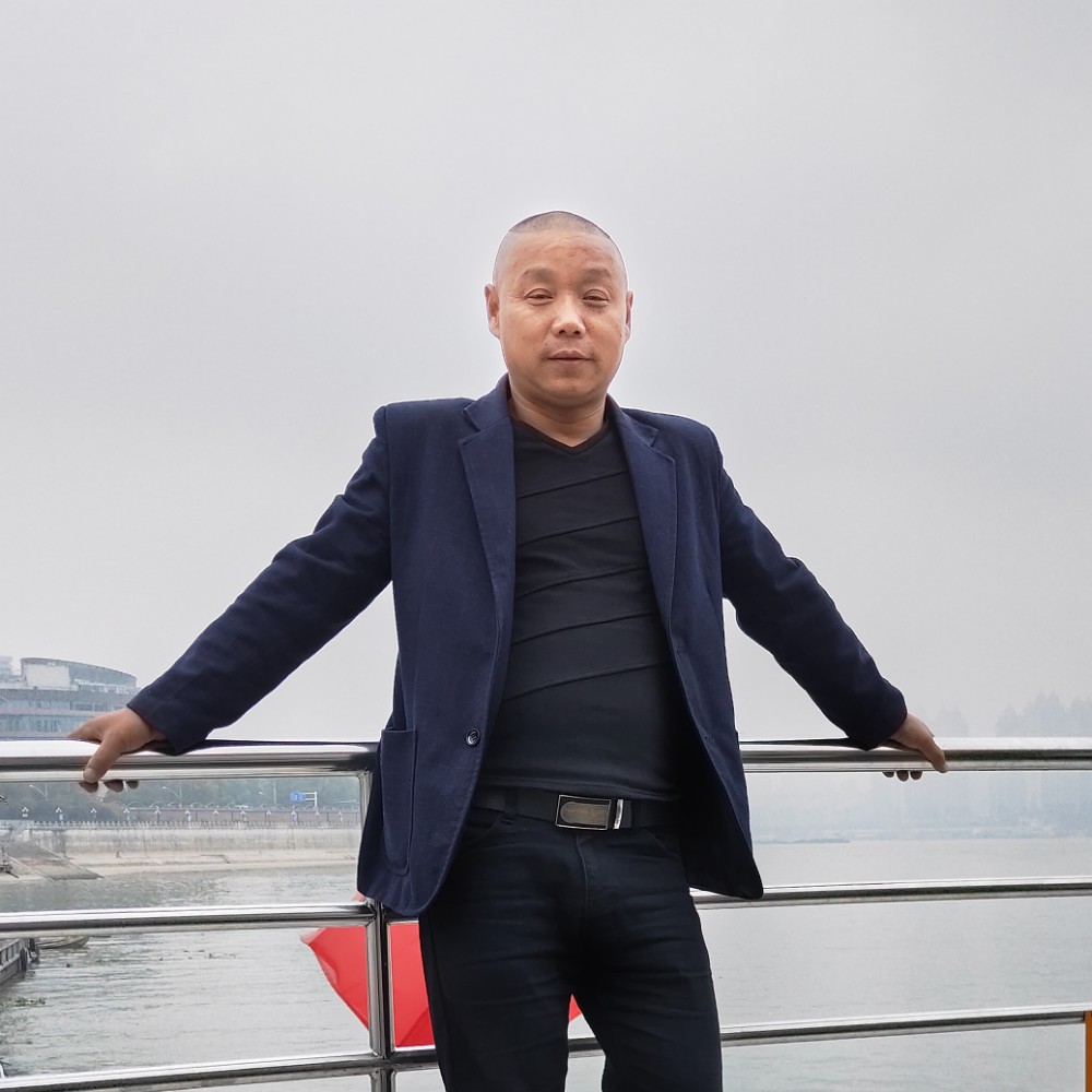 自行车笑孝顺的照片