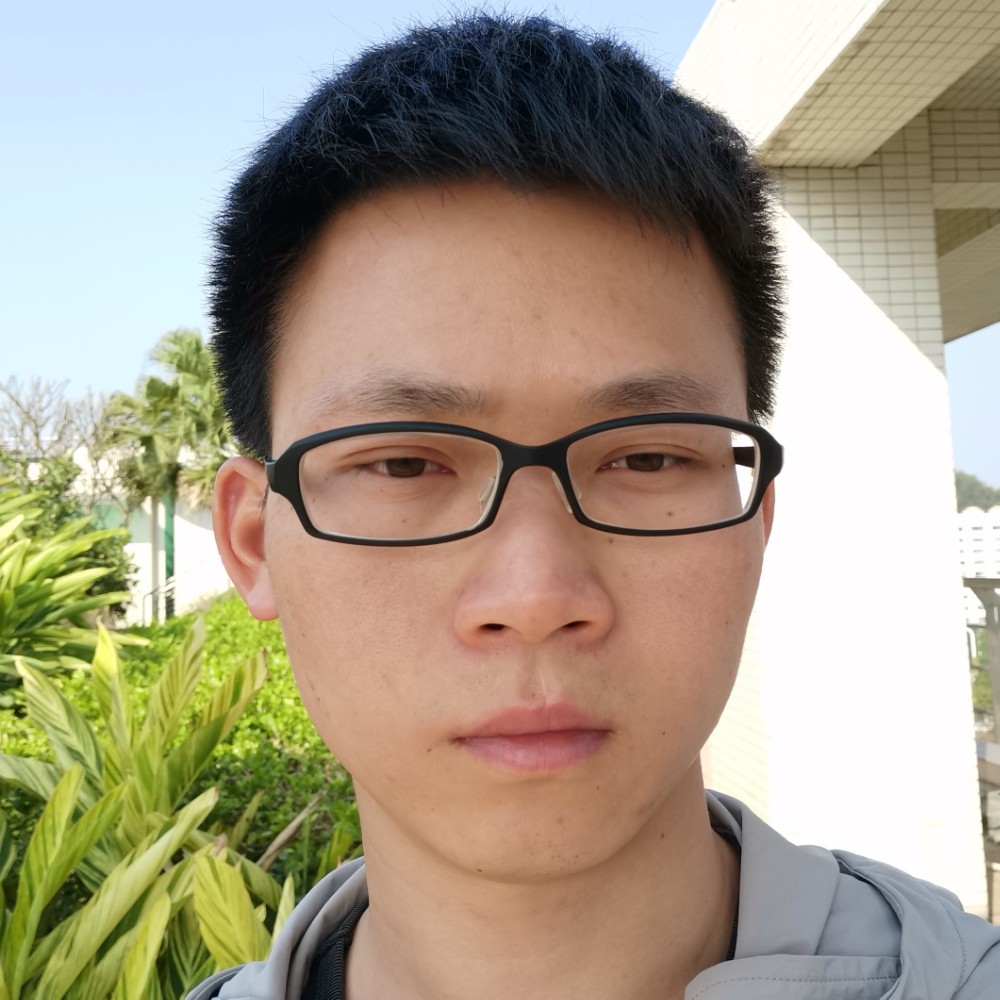 宝贝笑怕孤独的照片